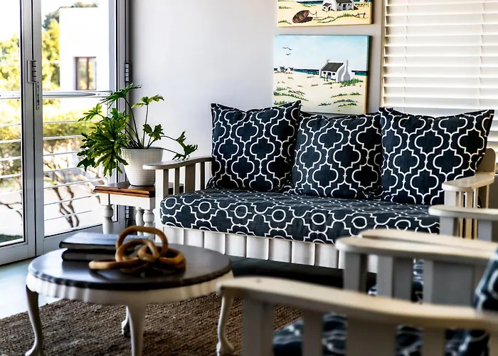 Whale Coast Ocean Villa